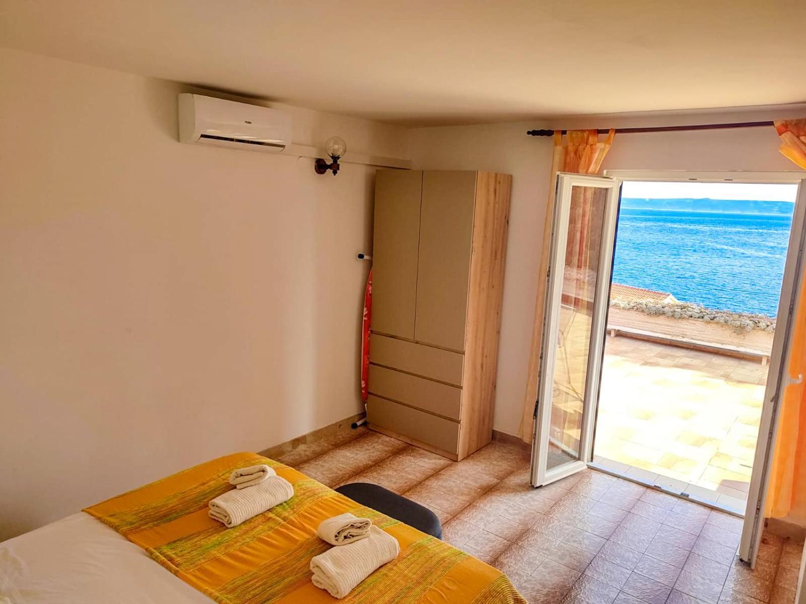 Apartman Damir Sumartin Exterior photo